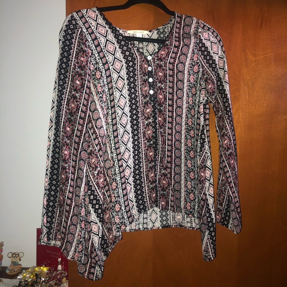 Long sleeve blouse